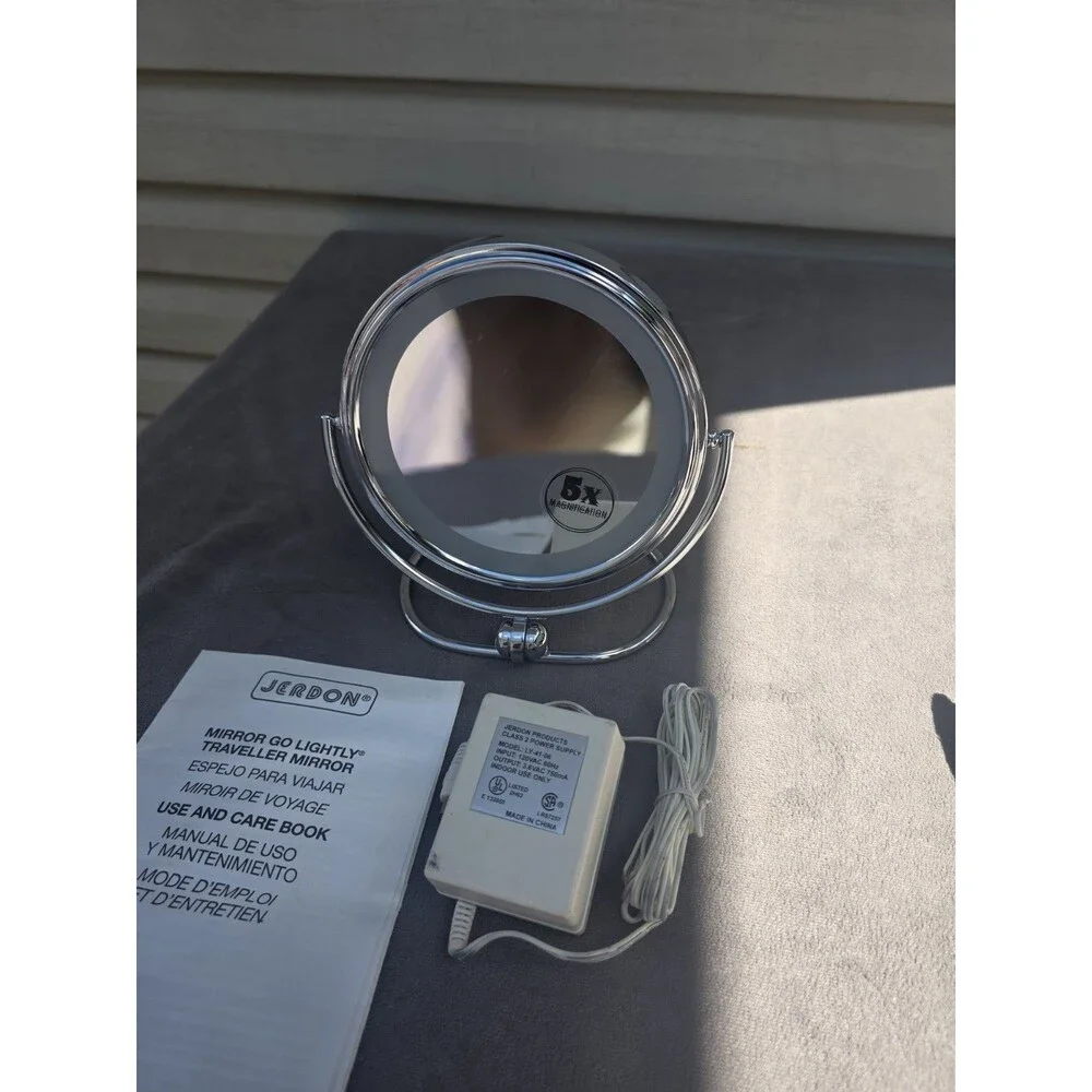 JERDON 5.5-Inch HAL  Lighted Vanity Mirror with 5x 1X Magnification  #MC215